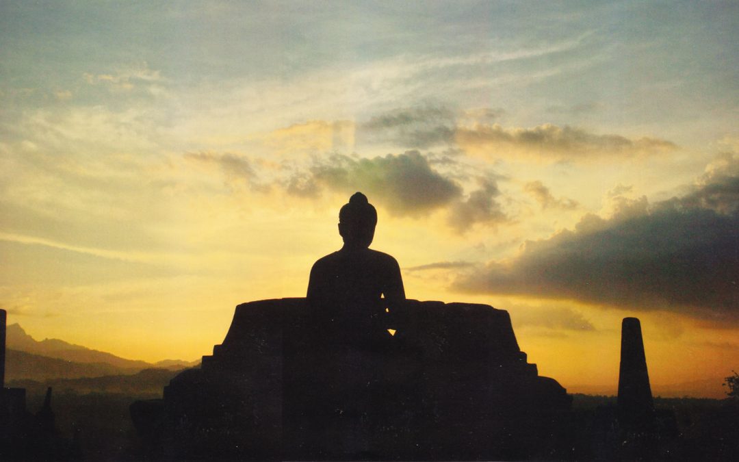 Borobudur Sunrise + Pawon/Mendut + Lava Tour Mt. Merapi + Prambanan